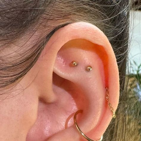 Double Flat Ear Piercing, Sideburn Piercing, Double Flat Piercing, Double Conch Piercing, Double Conch, Stacked Lobe, Flat Piercings, Flat Piercing, Snug Piercing