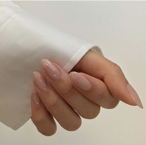 🕊 on Twitter: "Nude nails… " Stars Nails, Minimal Nails, Orange Nails, Prom Nails, Minimalist Nails, Beauty Nail, Dream Nails, Pretty Acrylic Nails, Cute Acrylic Nails