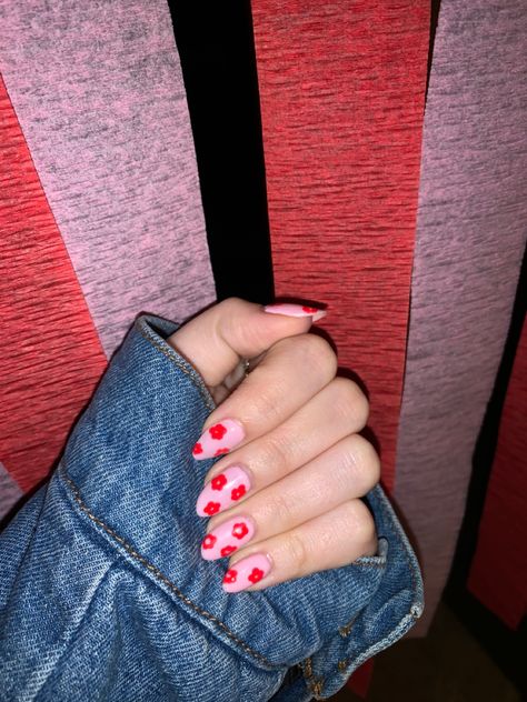 Pink And Red Flower Nails, Red And Pink Nail Designs, Pink And Red Nail Designs, Pink Red Nails, Red Flower Nails, Red And Pink Nails, Pink And Red Nails, Adorable Nails, Pink Flower Nails