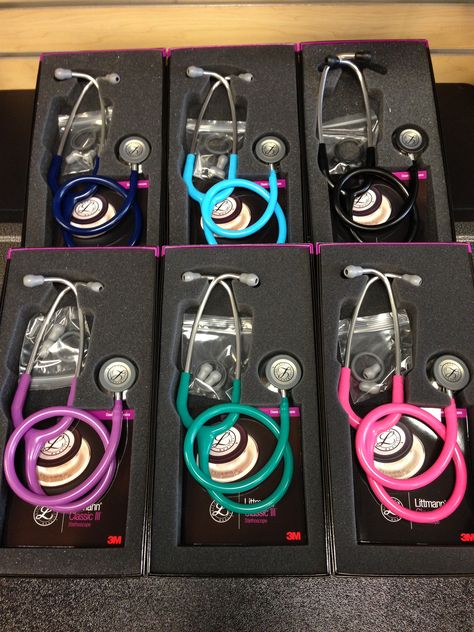 So many lovely #stethoscope colors! | #TheUniformOutlet Littmann Stethoscope Colors, Lpn Accessories, Litman Stethoscope, Stethoscope Colors, Littman Stethoscope, Emt Humor, Best Stethoscope, Pink Stethoscope, Stethoscope Case