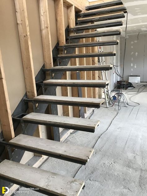 31+ Pictures Of Cantilever (Floating) Staircases Under Construction! - Engineering Discoveries Unique Staircase, Stair Dimensions, Stair Design Architecture, Industrial Stairs, Cantilever Stairs, Nyc Home, Staircase Designs, Spiral Staircases, Stair Design