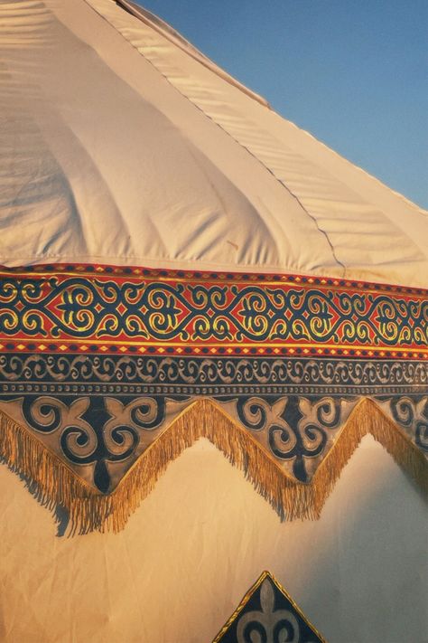 Kazakh Clothing, Yurt, Old Money, Textures Patterns, Childhood Memories, Building, Wall Art, Blue, Beauty