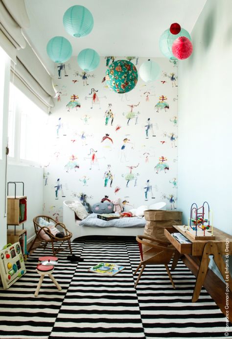 Brune room, with pierre frey  -  wallpaper for kids Kids Deco, Kids Room Inspiration, Toddler Rooms, Kids Room Wallpaper, Toddler Bedrooms, Kids Interior, Kids Room Design, Room Wallpaper, Paper Lanterns