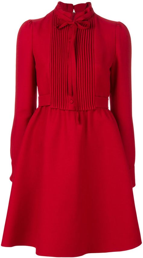 Red Longsleeve, Red Skater Skirt, Valentino Shirt, Stile Casual Chic, Victorian Dresses, Skirts Red, Flared Skirts, Circle Skirts, Red Long Sleeve Dress