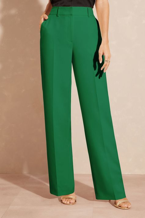 Green Trouser Outfit Women, Classy Dinner Outfits, Green Trousers Outfit, Embroidery Jeans Diy, Women Trousers Design, Pant Trousers Women, Love Roses, Women Trousers, Trouser Design