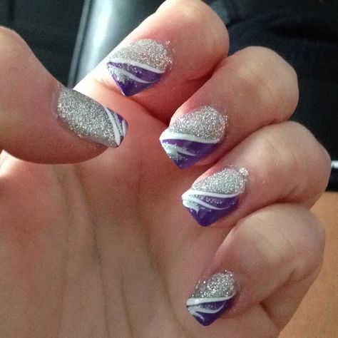 OK so whoever actually did these nails did a terrible job...but I like the idea of an asymmetrical sort-of-French-tip like this.  And perhaps think black lines instead of white lines.  More fun than a regular French mani.  What do you think? Nails Purple And Silver, Purple And Silver Nails, Prom Nails French, Nails Videos, Prom Nail Designs, Prom Nails Red, Prom Nails Silver, Silver Nail Designs, Turquoise Nails