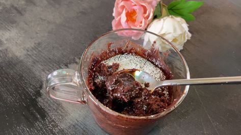 Chocolate Mug Cake 1 minute Recipe in Microwave | Eggless Chocolate Mug Cake Without Oven https://youtu.be/BLe9ePjOrsY Cake Without Oven, Chocolate Mug Cake, Chocolate Mug Cakes, Chocolate Mugs, Microwave Recipes, Mug Cake, Food Pictures, Chocolate Cake, Food Blogger