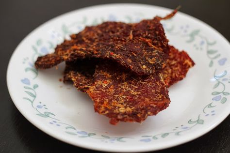 Ruckus the Eskie: Dehydrator Recipe for Vietnamese Style Beef Jerky Vietnamese Beef Jerky Recipe, Dehydrated Meals, Vietnamese Beef, Curing Salt, Vietnamese Style, Beef Jerky Recipes, Spiced Beef, Jerky Recipes, Spicy Beef