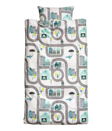 Patterned Duvet Cover Set | White/car track | Home | H&M US Kids Bedroom Space, Kids Bed Sheets, Kids Twin Bed, Boys Prints, Kids Bedroom Inspiration, Kids Interior Room, Twin Bed Sets, Boys Bedding, Duvet Cover Pattern