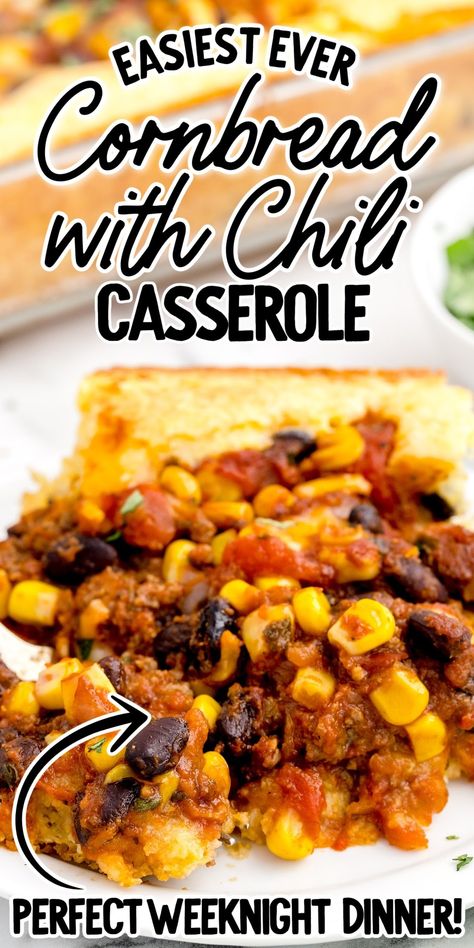 Mexican Chili Cornbread Casserole, Cornbread Chili Crockpot, Chilli With Cornbread On Top, Jiffy Cornbread Chili Casserole, Chili With Cornbread On Top, Cornbread Chili Bowl Recipe, Easy Chili Cornbread Bake, Chili Casserole Cornbread, Chili Cornbread Bowl