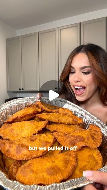 Henna Sharee on Instagram: "Also ended up volunteering to man the grill and make Mac and cheese for 4th of July so apparently I just like signing myself up for these things 😂

Should I make a dedicated recipe video for these?

#empanada #empanadas #cooking #easyrecipes #latinfood" Baked Empanadas With Goya Discos, Chicken And Cheese Empanadas Recipe, How To Make Empanadas, Meat Empanadas Recipe, Spanish Empanadas Recipe, Recipe For Empanadas, Empanadas Chicken, Spanish Empanadas, Chicken Empanadas Recipe