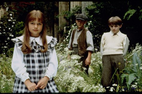 Agnieszka Holland's The Secret Garden (1993) remains a mesmerising millennial classic. The Secret Garden Characters, The Secret Garden 1993, Kate Maberly, Secret Garden Book, Character Types, Bette Davis, Better Homes And Garden, The Secret Garden, Jane Birkin