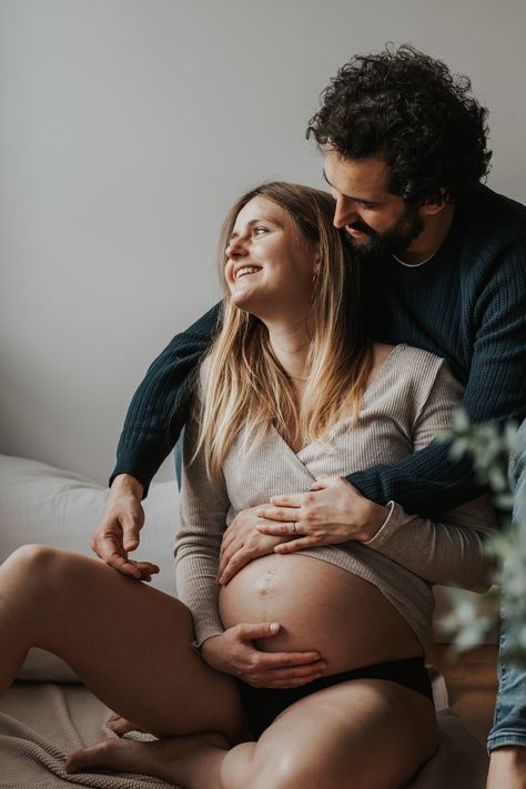 Relaxed Maternity Photos, Maternity Photography Poses Couple At Home, In Door Maternity Shoot, Pragnent Photography Ideas Home, Maturity Photoshoot Indoor, Maternity Mini Session, Intimate Maternity Photos Couples At Home, Maternity Photography Indoor At Home, Bedroom Maternity Shoot Couples