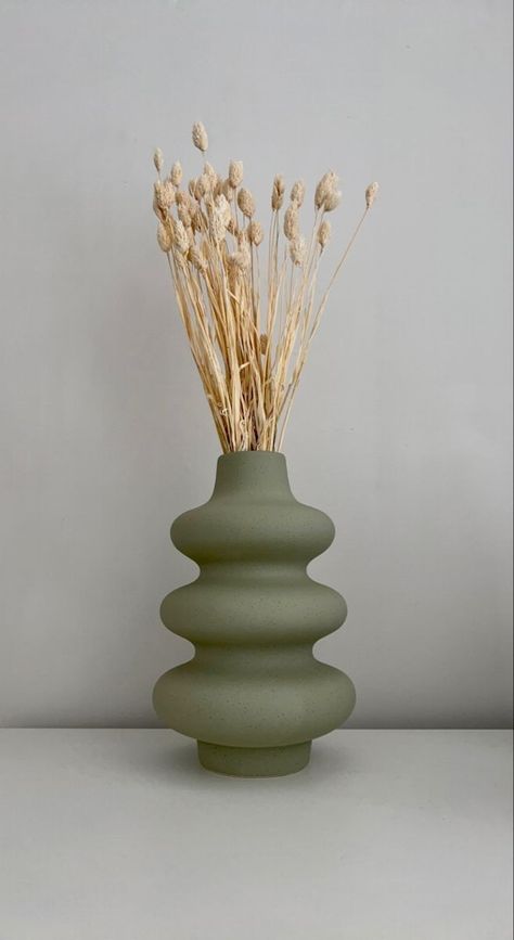 Sage Green Vase With Flowers, Sage Green Objects, Sage Green Vase Decor, Green Ceramic Vase, Unique Ceramic Vase, Sage Green Vase, Flower Vase Clay, Curvy Vase, Vase Centerpieces Diy