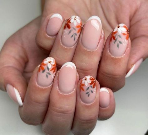 May Nails Ideas 2024 Flowers, Spanish Style Nail Art, Dahlia Nail Art, Floral Fall Nails, Autumn Floral Nails, Floral Wedding Nails, Fall Floral Nails, Flower Nail Designs, Her Nails