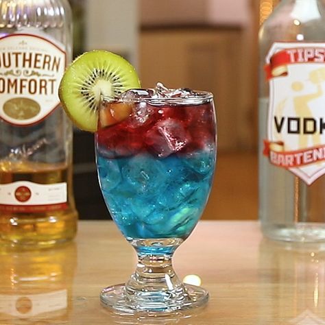 4th of July is here, which means it’s time for Independence Day cocktails!! If you’re looking for 4th of July cocktail recipes, Independence Day drinks, or fun summer cocktails, you need to check out this board! Here we have tons of red, white, and blue cocktails and they’re all perfect as Independence Day party drinks. Independence Day jello shots, slushy 4th of July mixed drinks, simple red, white, and blue shooters, we have it all!! Funky Cold Medina, Tropical Mixed Drinks, Vodka Mixers, Kiwi Slice, Easy Mixed Drinks, 4th Of July Cocktails, Best Mixed Drinks, Pineapple Vodka, Best Summer Cocktails