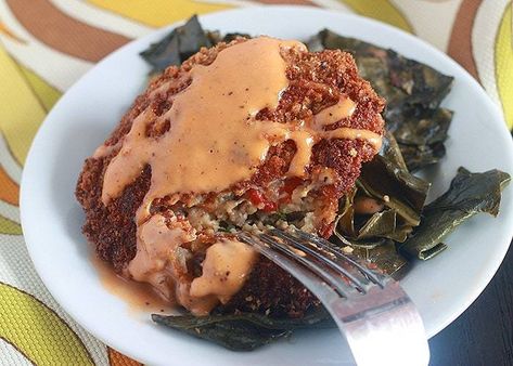 This is your traditional New Year's Day black eyed peas recipe. Black eyed pea cakes are loaded with bell peppers, herbs and spices and fried until golden brown. Pea Cake, Black Eye Pea, Black Eyed Peas Recipe, Black Eyed Pea, Peas Recipe, Pea Recipes, Bacon Grease, Herbs And Spices, Green Bell Peppers