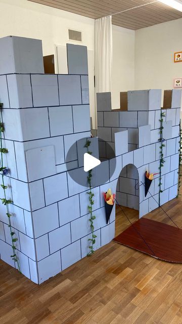 Castle Theme Classroom, Fairy Tales Preschool Activities, Castle Classroom, Fairy Tales Preschool, Medieval Party, Learn Crafts, Room Transformation, Preschool Activity, Learning Ideas