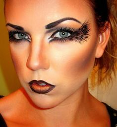 for raven costume? -- The Beautiful Life Of The Girl Next Door Dark Angel Makeup, Angel Halloween Makeup, Black Angel Costume, Silver Glitter Eye Makeup, Raven Costume, Bird Makeup, Silver Eye Makeup, Angel Makeup, Costume Noir