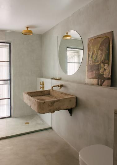 Rosh Mahtani, Mini Loft, Unique Shower, Vogue Living, Pierre Jeanneret, Plunge Pool, En Suite Bathroom, Decoration Inspiration, Shower Room