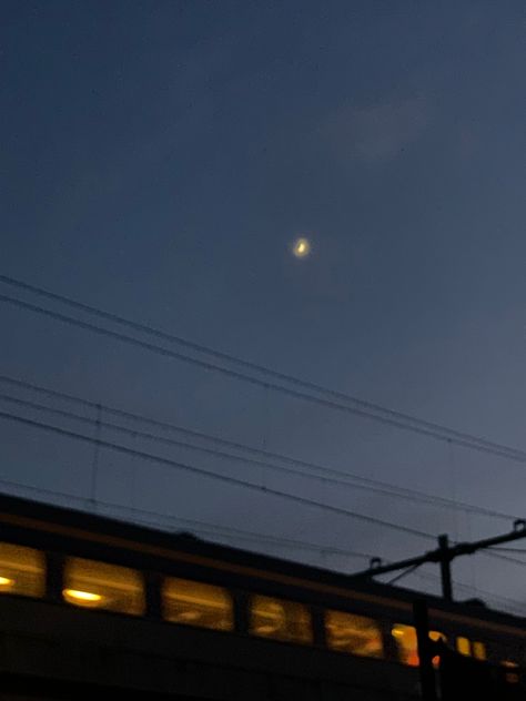 Train At Night Aesthetic, Trains At Night, Train Track Aesthetic, Train Station At Night, City Train Aesthetic, Train Aesthetic Night, Train Night Aesthetic, Night Train Station, Night Train Aesthetic