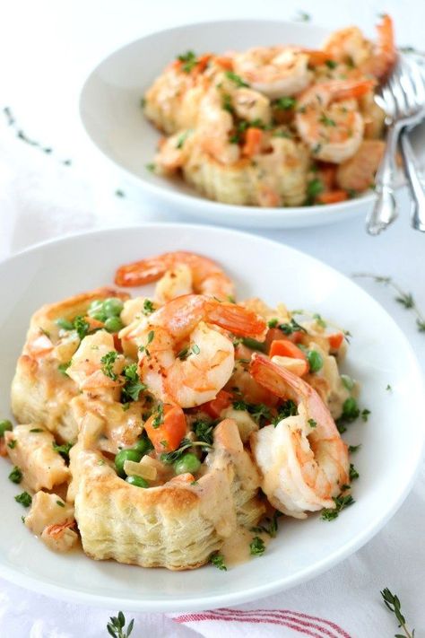 Easy Shrimp Pot Pie Shrimp Pot Pie, Crab Pie, Puff Pastry Shells, Pepperidge Farm Puff Pastry, Prawn Recipes, Pumpkin Pies, Chicken Breast Seasoning, Pot Pies Recipes, Pot Pies