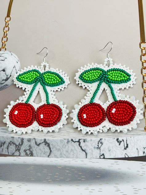 Ojibwe Beaded Earrings, Beaded Blueberry Earrings, Cherry Beaded Earrings, Flat Stitch Beaded Earrings, Beaded Vamps, Beaded Berries, Crochet Earrings Tutorial, Indigenous Beaded Earrings, Indigenous Artwork