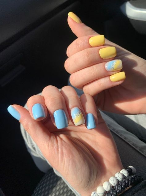 Ukraine Nails Art, Ukrainian Nail Designs, Ukrainian Nails, Nails Ukraine, Ukraine Nails, Nail Ideas Acrylic, Mix Match Nails, Forth Of July, Anime Nails