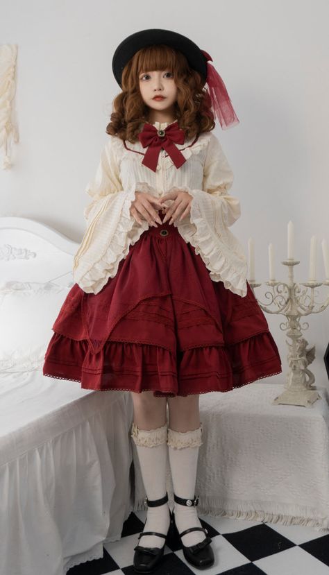 The Stunning Maiden Vintage Classic Lolita Blouse and Skirt Set Lol Ita Dress, Casual Lol Ita Fashion, Lol Ita Fashion, Magic Girl Outfit, Skirts Aesthetic, Skirt Reference, Red Skirt Outfits, Cute Aesthetic Outfits, Lolita Outfit