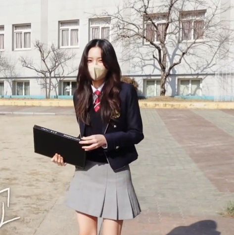 Hanlim School Aesthetic, Korean School Girlfriends Aesthetic, Kpop School Uniform, Asian School Outfits, Korean Uniform School, Korean Uniform, Private School Uniforms, Academy Uniforms, Korean School