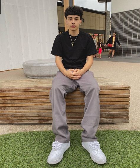 Cuh Outfits Guys, Edgar Cut Boys, Mexican Street Wear Men, Edgar Outfits Men, Edgar Takuache, Hispanic Men Outfits, Latino Boys Outfit, Edgar Style Clothes, Gangster Outfit Men