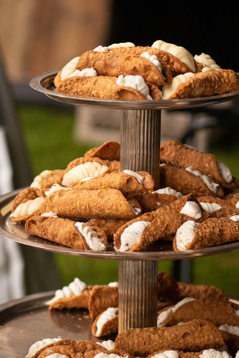 There are few things tastier than a canoli. And a canoli at a wedding? Even better! ... ⁠. . . #michaelseventcatering #catering #outdoorwedding #tentwedding #cheflife #serverlife #photooftheday #love⁠ #bride #foodie⁠ @patrickreganphotography Wedding Cannoli, Wedding Backyard Reception, Buffet Ideas, Tent Wedding, Cannoli, Chef Life, Wedding Catering, Frozen Banana, Kitchen Tea