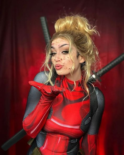 Wanda Wilson, Xmen Cosplay, Deadpool Cosplay, Lady Deadpool, Deadpool 3, Wade Wilson, Marvel Cosplay, Deadpool Wolverine, Superhero Comics