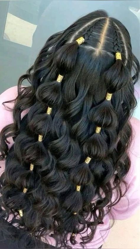 Bubble Braid Hairstyles, Egyptian Hairstyles, Bubble Braid, Big Braids, Fall Hairstyles, Braided Bun Hairstyles, Latest Hair Trends, Halloween Hair, Braid Hairstyles