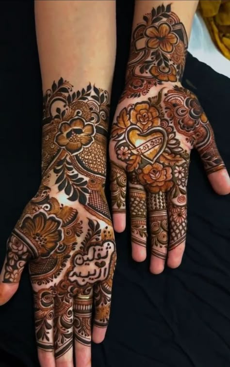 Dubai Pattern Mehndi, Dubai Pattern Mehendi Design, Fancy Mehndi Designs, Front Hand Mehndi Designs, Dog Snapchats, Front Hand Mehndi, Khafif Mehndi Design, Mehndi Designs Bridal, Mehndi Designs Bridal Hands