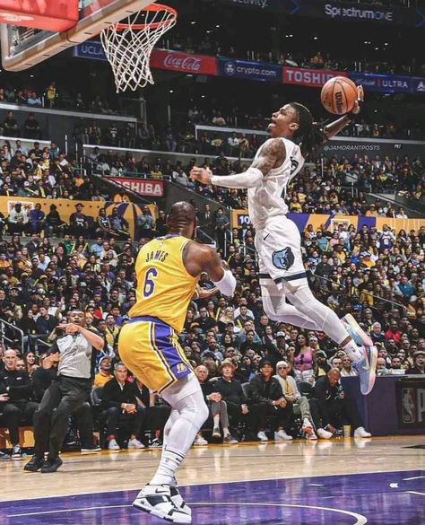 Ja Morant Dunk Wallpaper, Ja Morant Style, Company Christmas Party, Basketball Photos, Hoop Dreams, Basketball Photography, Nba Legends, Memphis Grizzlies, Nba Teams