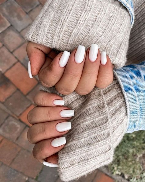 Ballerina White Nails, White Naildesign, White Dip Nails, Nailart White, White Oval Nails, Ballerina Nails Short, Milky White Nails, Monochrome Nails, Hoco Nails