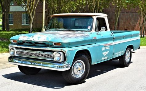 1966 Chevy Truck, Vintage Chevy Trucks, Best Pickup Truck, Chevy Trucks Older, American Pickup Trucks, Chevrolet Apache, Classic Cars Chevy, Lifted Chevy Trucks, Chevy Pickup Trucks