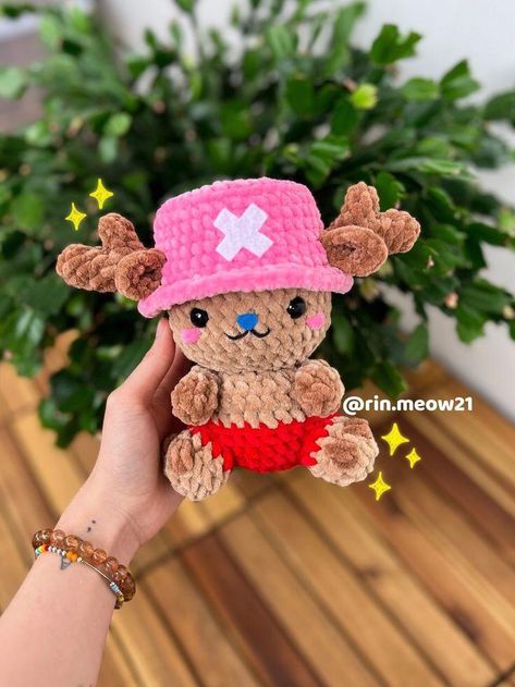 Crochet Chopper Hat, Crochet Written Patterns Free, Chopper Crochet Pattern, Free Written Crochet Patterns, Crochet Chopper, Valentines Crochet Patterns, One Piece Crochet Pattern, One Piece Crochet, Crochet Valentine Patterns