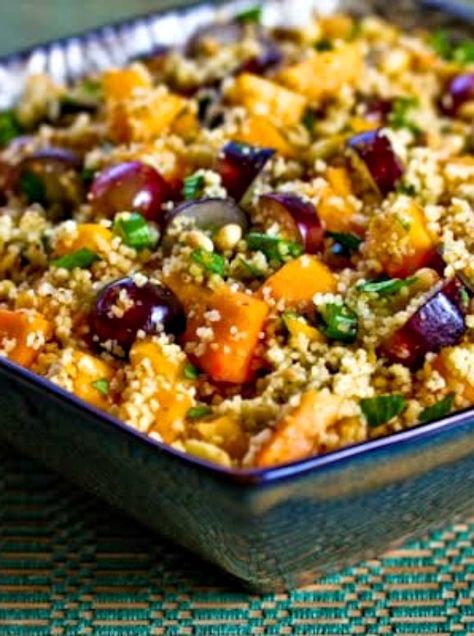 Whole Wheat Couscous Salad with Persimmon, Grapes, and Pine Nuts – Kalyn's Kitchen Whole Wheat Couscous, Couscous Salad Recipes, Winter Fruit Salad, Persimmon Recipes, Couscous Recipes, Autumn Salad, Couscous Salad, Green Onion, Healthy Lunch Recipes