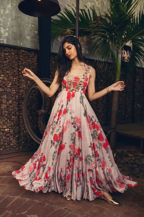 Floor Length Dresses Indian, Long Frock Designs, Silk Anarkali, Long Gown Design, Long Gown Dress, Long Dress Design, Printed Gowns, Indian Gowns Dresses, Lehenga Collection