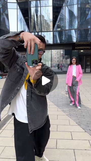 Camera Tricks Tips Mobile on Instagram: "3 Amazing video idea 💡 save and try 
Credits:@vtrembach

Tag a friend who needs to try this Shot
.
Support & Follow & like, Comment 
.
Selected by :@akif_saleem_
.
#reels #photography #mobile #phone #tutorial
#behindthescene #shotoniphone #cinematic #iphonephotography #phonephotography" Creative Photography Videos, Video Creation Ideas, Video Shoot Ideas, Mobile Photography Ideas, Mobile Photography Tips, Photo Shoot Tips, Photography Mobile, Camera Tricks, Cinematic Video