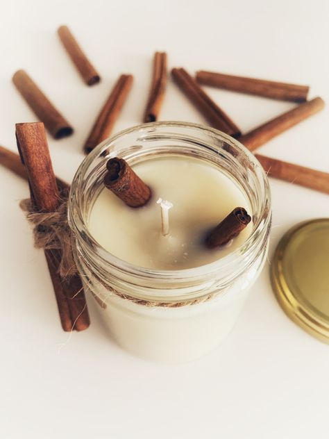 Cinnamon Candle Aesthetic, Vanilla Candle Diy, Cinnamon Candles Diy, Vanilla Candle Aesthetic, Cinnamon Packaging, Vanilla Sticks, Cinnamon Candles, Earthy Candles, Cinnamon Stick Candle