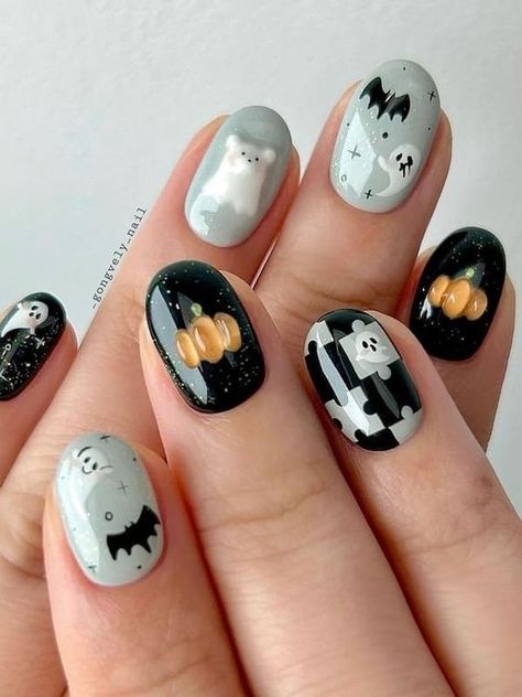 Find the ultimate black Halloween nails that complement your unique skin tone! From stiletto to almond shapes, we’ve got inspo for every style. #BlackHalloweenNails #HalloweenNailDesigns #NailInspo #SpookySeasonNails Addams Family Nail Design, Spooky Nail Ideas Short, Korean Style Nails Short, Halloween Nails Korean, Halloween Korean Nails, Simple Cute Halloween Nails, Spooky Nails Ideas, Korean Halloween Nails, Dog Nail Designs