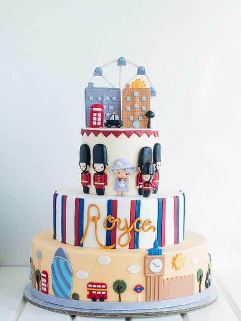 Jubilee Cake, Doodle Cake, Paris Cake, British Cake, British Party, 7th Birthday Cakes, Birthday Cake Writing, Royal Cakes, 10 Birthday Cake