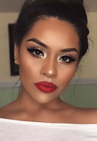 Red Lip Makeup Ideas 10 Gold Eyeshadow Looks, Amazing Wedding Makeup, Red Lips Makeup Look, Make Up Designs, Wedding Hairstyles And Makeup, Natural Smokey Eye, Best Wedding Makeup, Wedding Makeup Tips, Makeup Tip