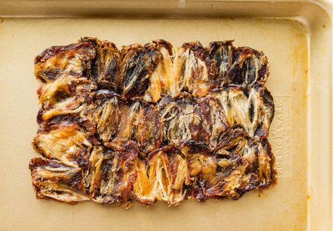 Date Bark (Viral Recipe) - Eating Bird Food Snickers Candy Bar, Eating Bird Food, Snickers Bar, Date Recipes, Bark Recipe, Healthy Treat, Dessert Options, Bird Food, Peanut Free