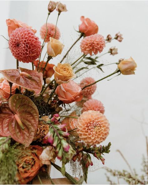 Terracota Flowers, Boho Event, Wedding Foliage, Blue Fall Wedding, Autumn Olive, October Flowers, Thanksgiving Floral, Morgan Stanley, Rose Wedding Bouquet