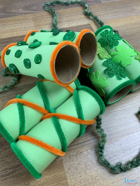 Fun Leprechaun Lookers Craft to Help Find those Sneaky Leprechauns! - Mom Does Reviews St Patrick’s Day Leprechaun Ideas, March Break Crafts, Leprechaun Pranks, Leprechaun Lookers Craft, Leprechaun Preschool, Gift From Leprechaun, Leprechaun Surprises For Kids, Leprechaun Lookers, Gifts From The Leprechaun Kids