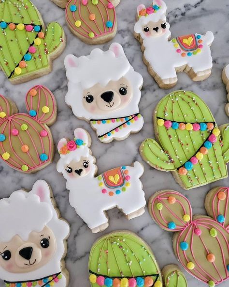 Llama Cookies Royal Icing, Alpaca Cookies Decorated, Llama Decorated Cookies, First Birthday Llama Theme, Llama Birthday Cookies, Fiesta Iced Cookies, Llama Valentines Cookies, Mayo Cookies, Llama Cookies